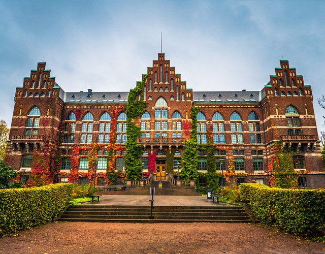 布莱津理工大学